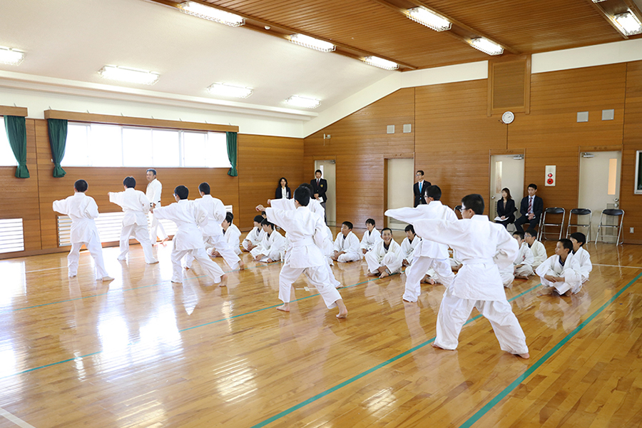 You are currently viewing 令和元年度中学校武道授業（空手道）指導法研究事業を開催