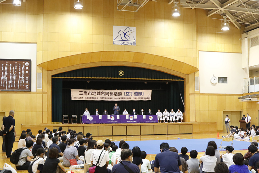 You are currently viewing 中学校の部活で空手ができる「地域合同部活動」、東京都三鷹市からスタート